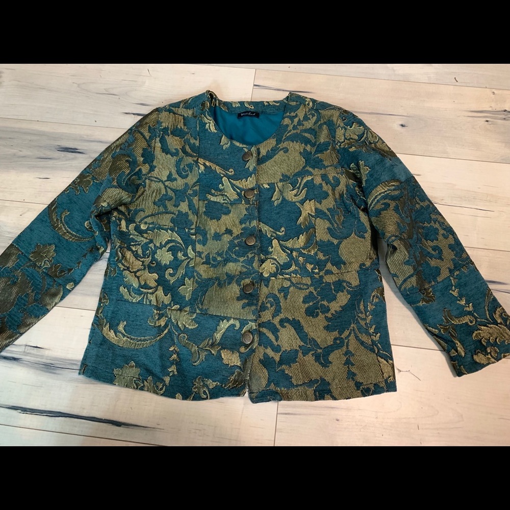Women’s ornate dress jacket